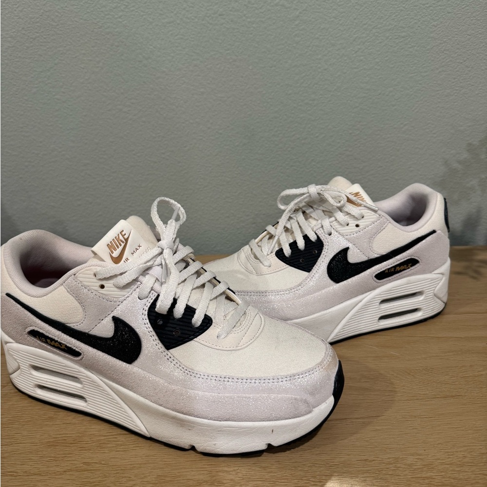 Nike Air Max 90 LV Platform White and Black Air Max Sneakers